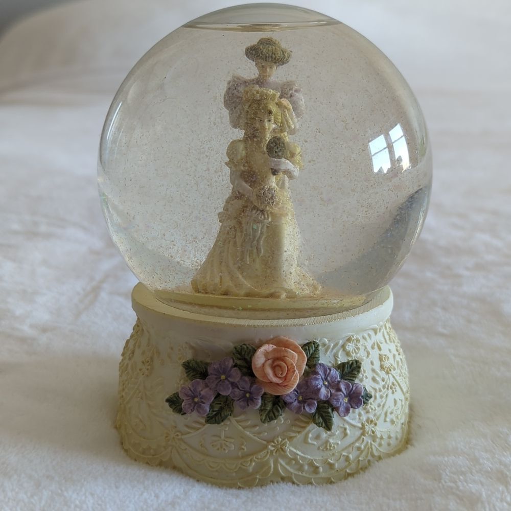 San Francisco Music Box Company Vintage snow globe and music box Bride Marriage